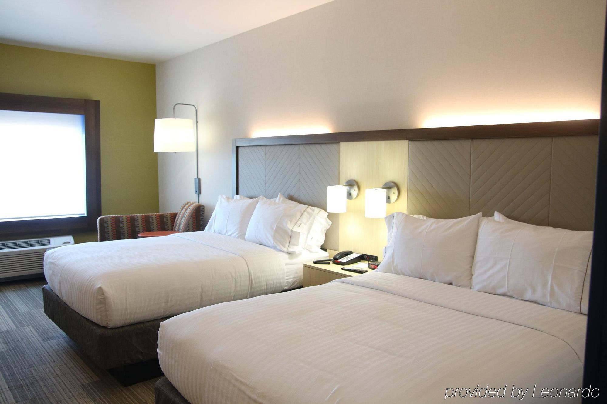 Holiday Inn Express & Suites Pahrump By Ihg Exterior foto